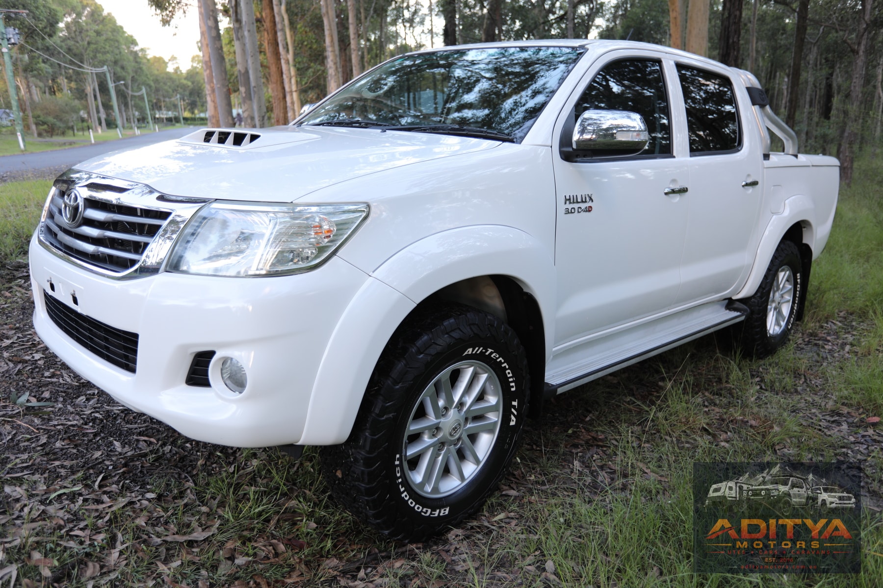 2013 Toyota Hilux SR5 dual cab