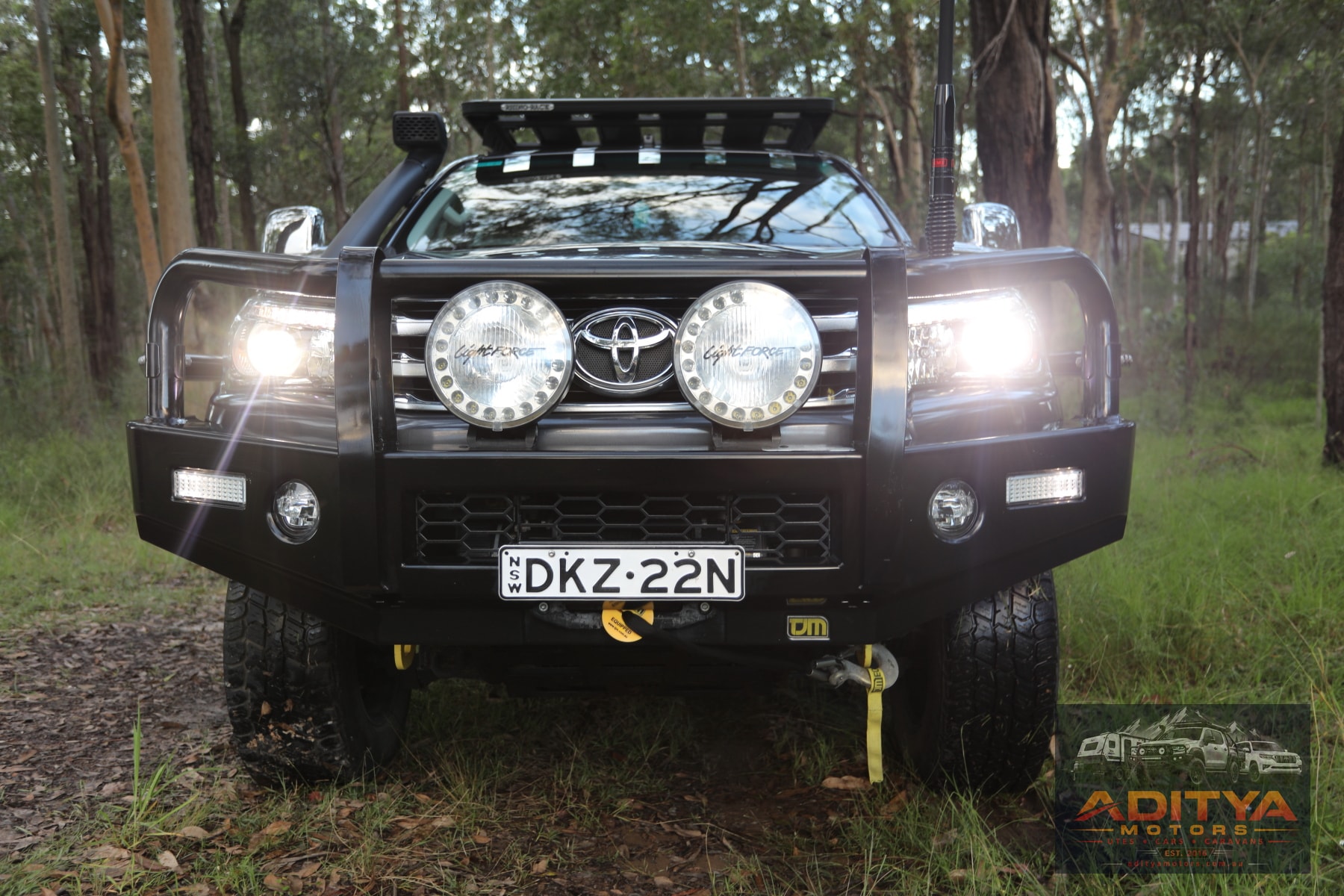 2016 Toyota Hilux SR5 dual cab