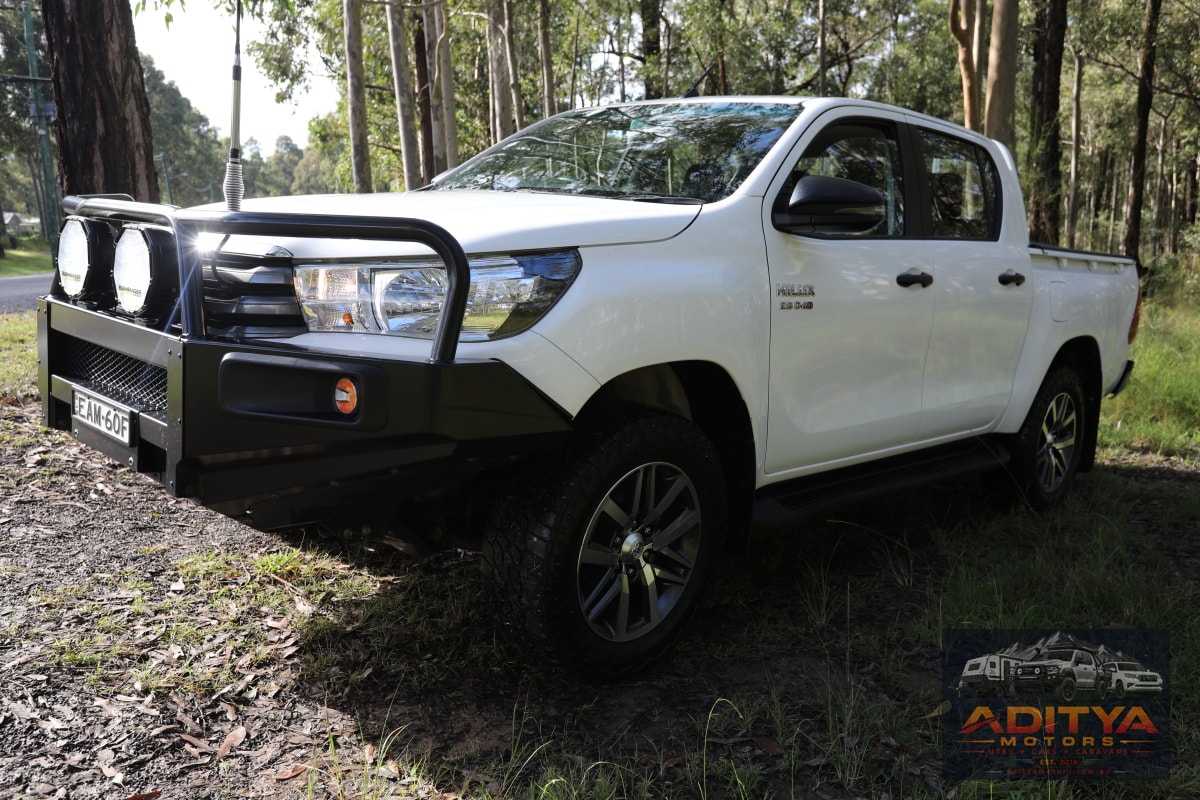 2018 Toyota Hilux SR dual cab 4×4